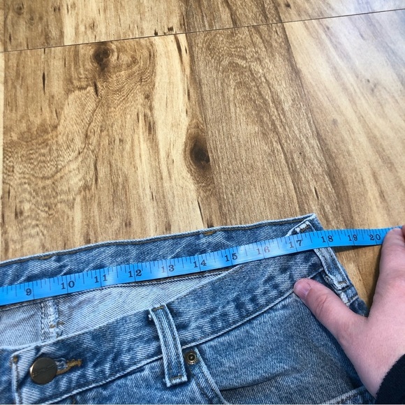 Carhartt Mens Relaxed Fit Blue Denim Work Pants Jeans 38x32 - Picture 9 of 11